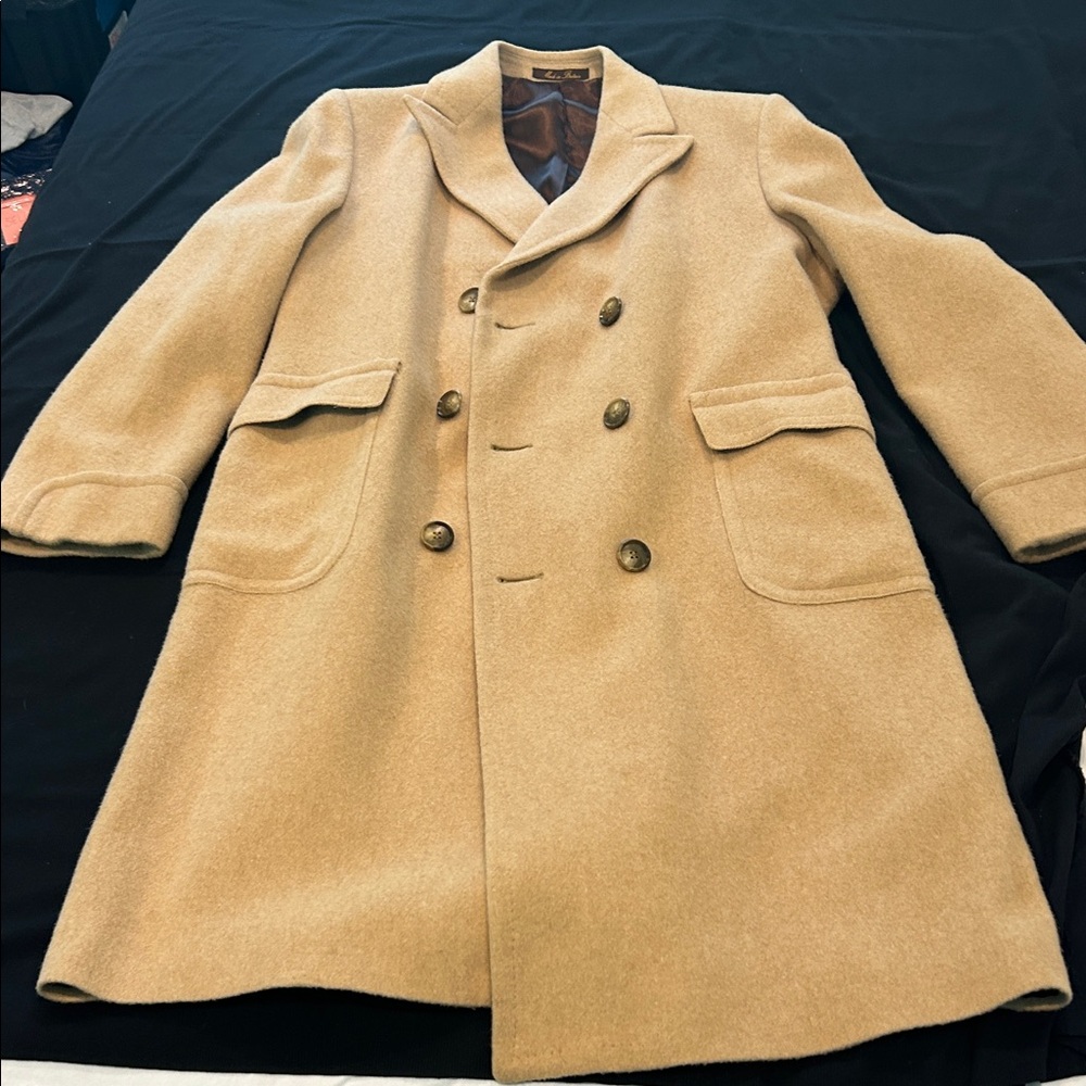 Gilbert’s 100 percent Camel hair Elegant Tan Trench Coat for Men